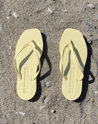 Tapered Flip Flops - Mellow Yellow - Sleepers 